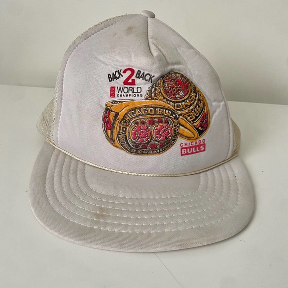 VINTAGE KC Crown Chicago Bulls Hat Snapback Champions NBA Back to Back Hat